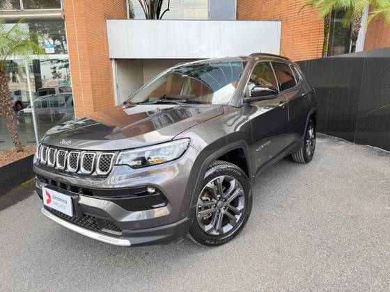 JEEP COMPASS 1.3 T270 TURBO FLEX LONGITUDE AT6 JEEP COMPASS 1.3 T270 TURBO FLEX LONGITUDE AT6
